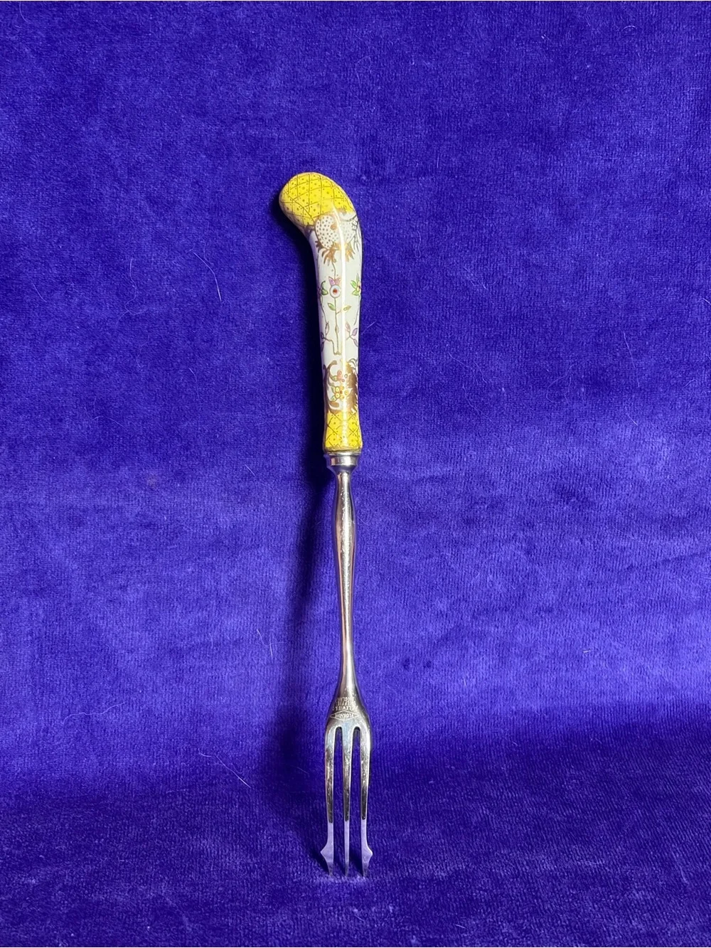 Vintage A.E. Lewis Floraine Shrimp Seafood Fork 8.5
